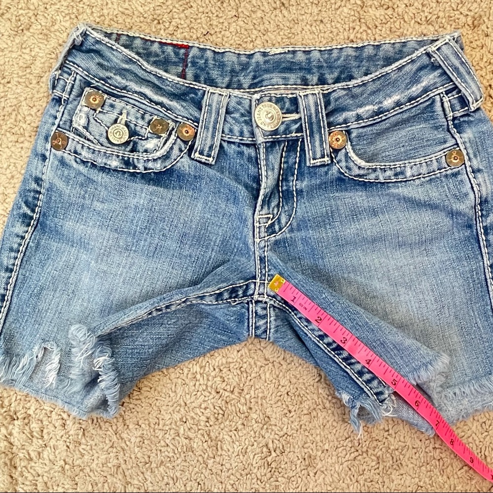 True Religion Y2K Joey Low Rise Cut Off Flap Pocket Denim Shorts Size 24 - Picture 12 of 16